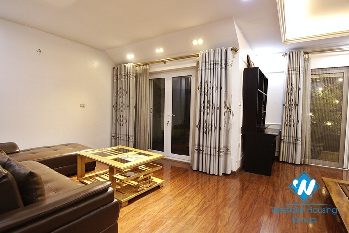 A shiny Vinhome Riverside villa in Long Bien for rent